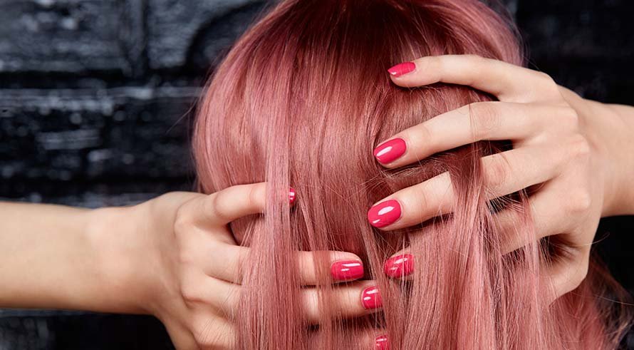 how to wear short pink hair