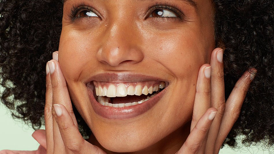 Garnier Skincare Glow