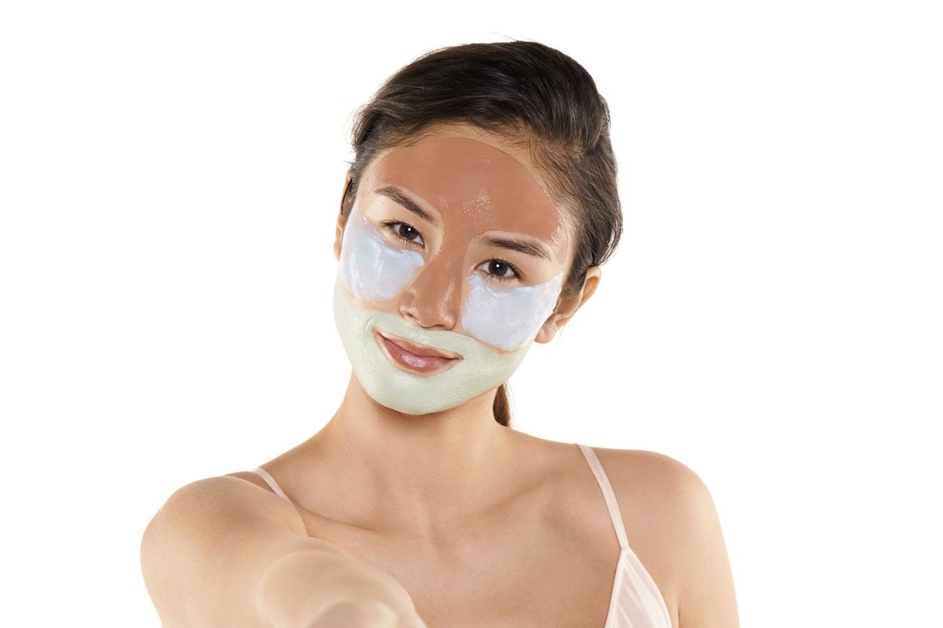 Self-Heating Volcano Rock & Clay Rescue Face Mask | Garnier® Australia & NZ